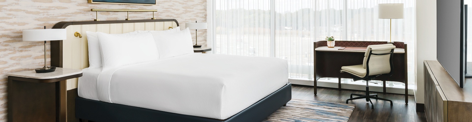 6982 - RW Social and Website Header Refresh_1920 x 500_RWNYC_1920 x 50010