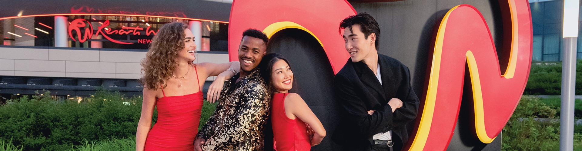 6982 - RW Social and Website Header Refresh_1920 x 500_RWNYC_1920 x 50012